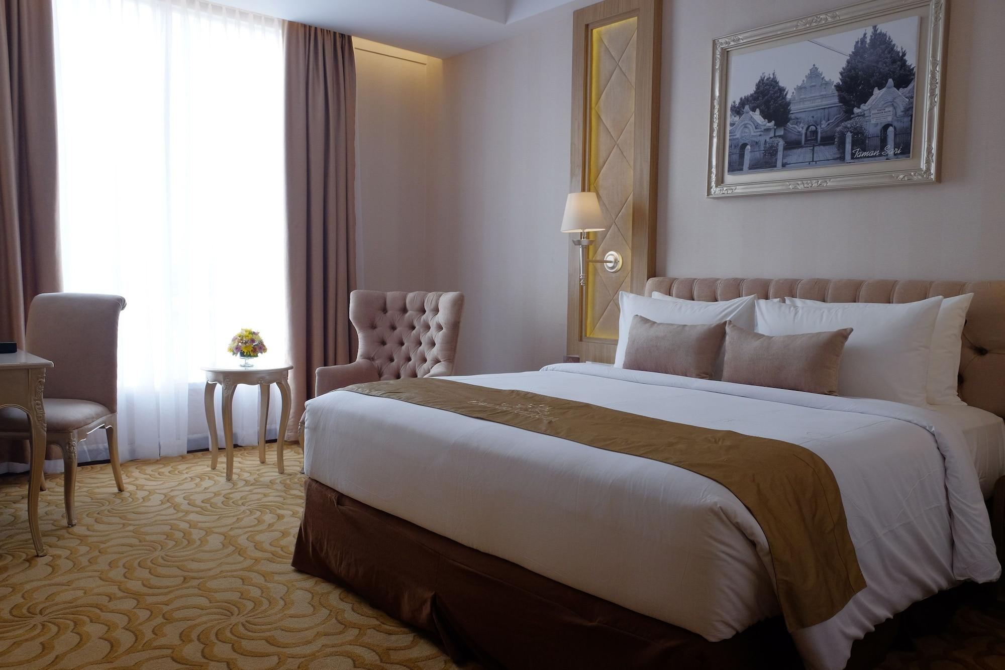 Grand Keisha Yogyakarta Hotel Kejayan Eksteriør billede